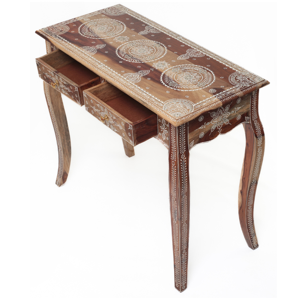 Mesa Indiana com Pintura Manual – Madeira Nobre com 2 Gavetas Decorativas - Imagem 4