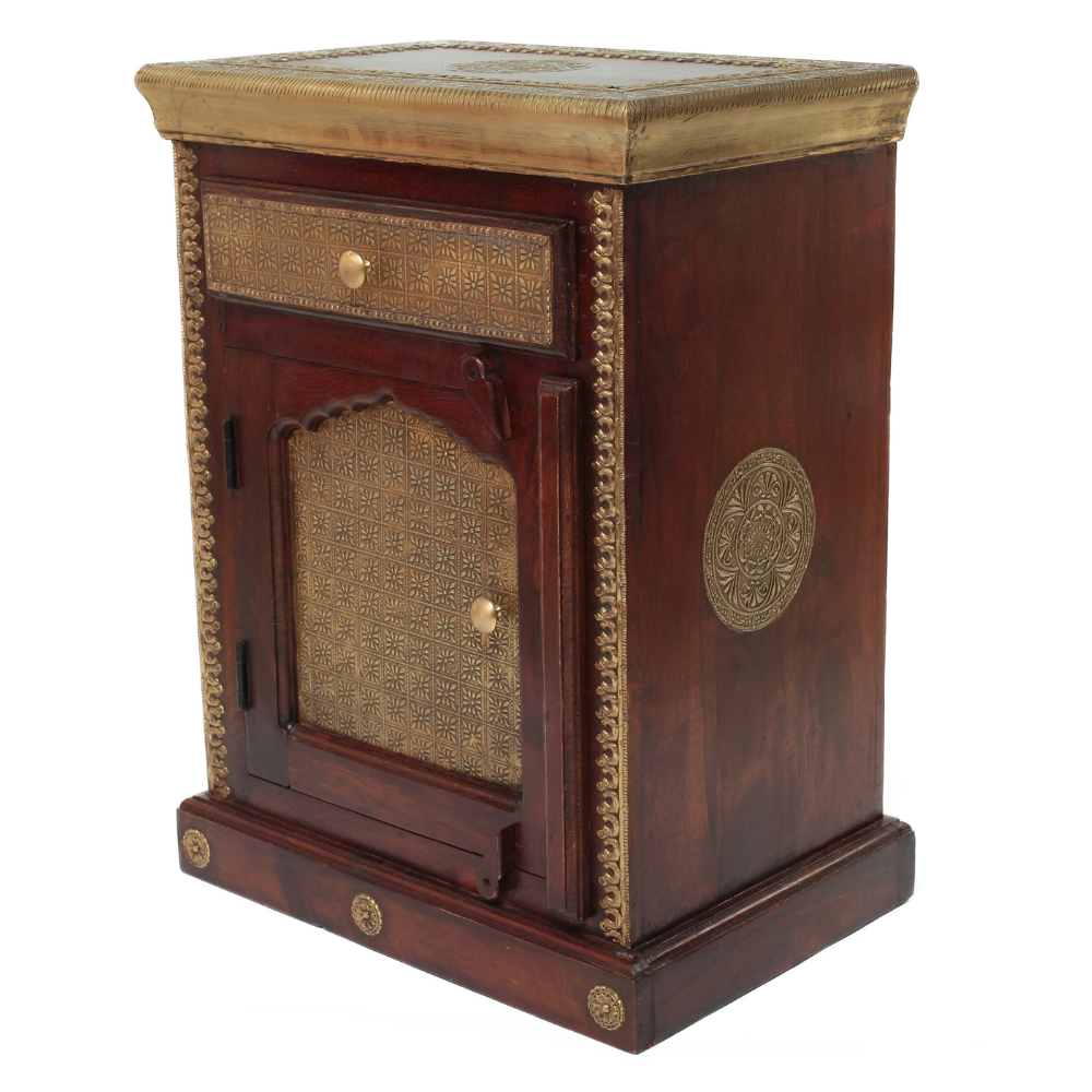 Gaveteiro Indiano em Madeira com Apliques em Latão – Design Artesanal e Nobre - Imagem 3