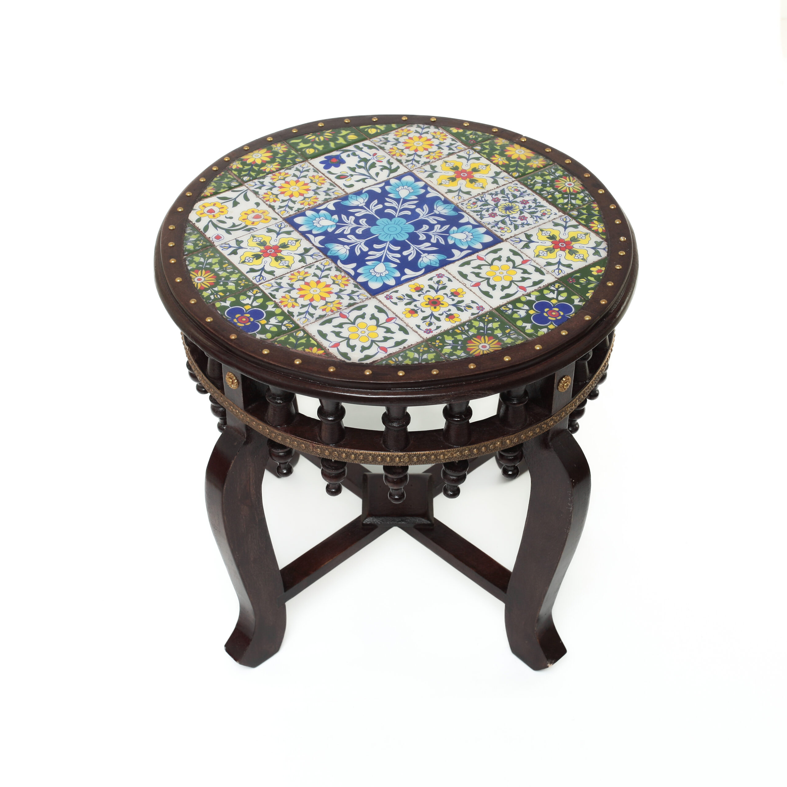 Mesa Indiana de Marchetaria com Tampo Decorado – Arte em Madeira e Cerâmica